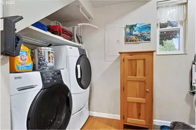 615 N Tomahawk Island Dr, Portland, OR 97217 - Photo 27