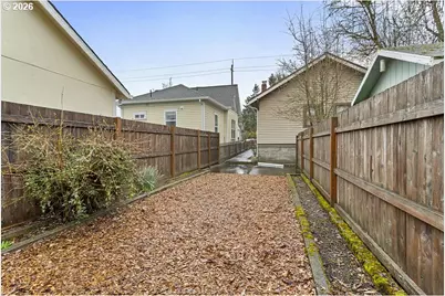 309 Washington St, Oregon City, OR 97045 - Photo 23