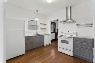 309 Washington St, Oregon City, OR 97045 - Photo 9