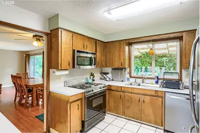 4342 Indigo St NE, Salem, OR 97305 - Photo 9