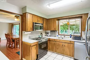 4342 Indigo St NE, Salem, OR 97305 - Photo 9
