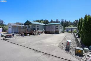 16 Pine Ln, Lakeside, OR 97449 - Photo 3