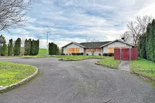 9350 SE Taylor St, Portland, OR 97216 - Photo 3