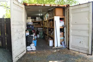 410 NW Bridge St, John Day, OR 97845 - Photo 15