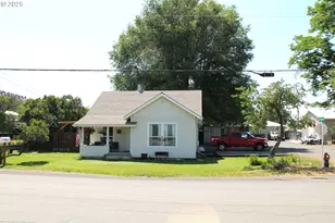 410 NW Bridge St, John Day, OR 97845 - Photo 3