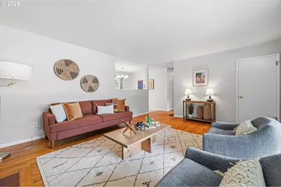 11021 SW 59th Ave, Portland, OR 97219 - Photo 9