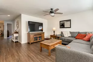 11922 NE 102nd St, Vancouver, WA 98682 - Photo 3