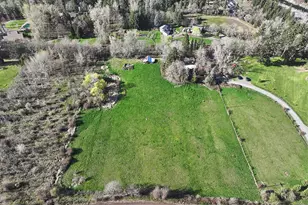 2590 Dee Hwy, Hood River, OR 97031 - Photo 5