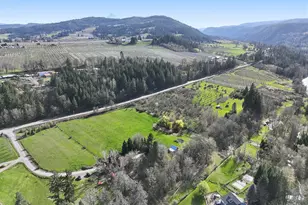 2590 Dee Hwy, Hood River, OR 97031 - Photo 3