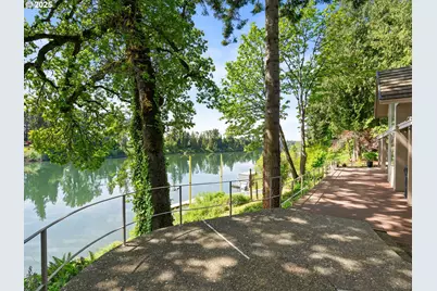 6600 SW Montgomery Way, Wilsonville, OR 97070 - Photo 19