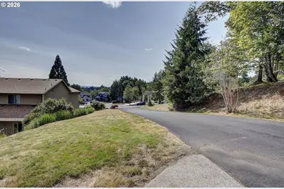 948 Edinburgh Ct, Kelso, WA 98626 - Photo 41