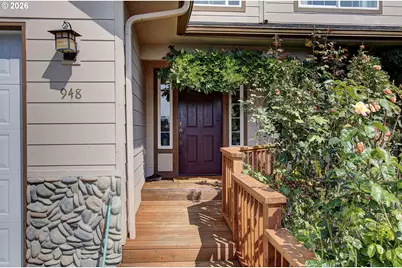 948 Edinburgh Ct, Kelso, WA 98626 - Photo 3
