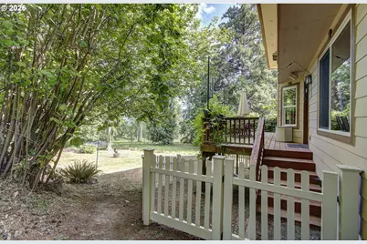 948 Edinburgh Ct, Kelso, WA 98626 - Photo 39