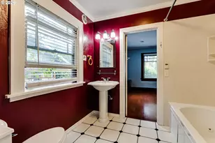 1150 W 11th Ave, Eugene, OR 97402 - Photo 7