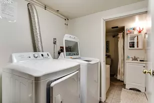 1150 W 11th Ave, Eugene, OR 97402 - Photo 15