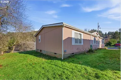 341 S 9th St, Kalama, WA 98625 - Photo 3