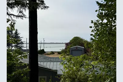 92158 Cape Arago Hwy, Coos Bay, OR 97420 - Photo 17