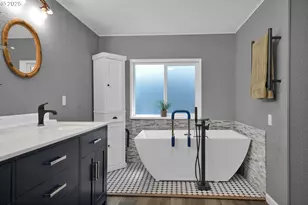 4884 N Loftus Rd, Florence, OR 97439 - Photo 21