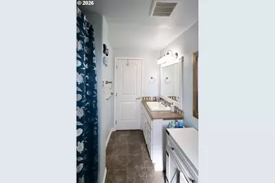 567 53rd Pl, Springfield, OR 97478 - Photo 9