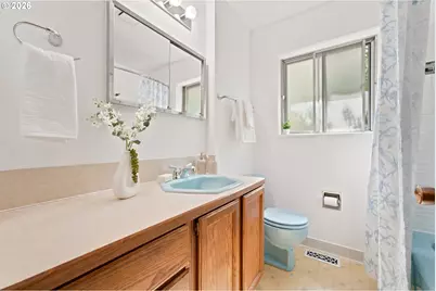 7442 N Huron Ave, Portland, OR 97203 - Photo 25