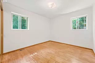 7442 N Huron Ave, Portland, OR 97203 - Photo 23