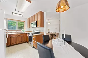 7442 N Huron Ave, Portland, OR 97203 - Photo 13