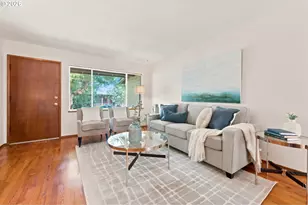 7442 N Huron Ave, Portland, OR 97203 - Photo 3
