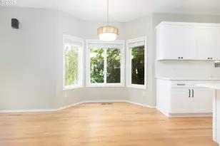 2011 NW New Hope Ct, Portland, OR 97229 - Photo 15