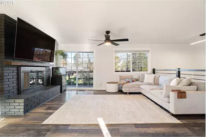 1527 NE La Mesa Pl, Gresham, OR 97030 - Photo 5