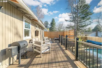 1527 NE La Mesa Pl, Gresham, OR 97030 - Photo 31