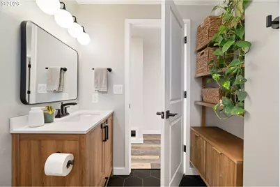 1527 NE La Mesa Pl, Gresham, OR 97030 - Photo 17