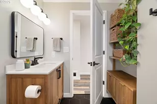 1527 NE La Mesa Pl, Gresham, OR 97030 - Photo 17