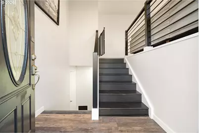 1527 NE La Mesa Pl, Gresham, OR 97030 - Photo 3