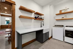 101 SW Juniper Ave, Warrenton, OR 97146 - Photo 33