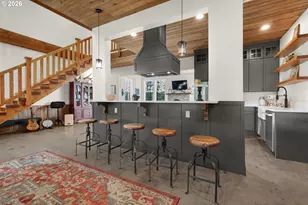 101 SW Juniper Ave, Warrenton, OR 97146 - Photo 11