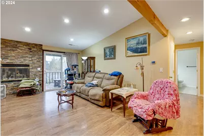 11990 SW Corby Dr #16, Portland, OR 97225 - Photo 7