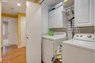 11990 SW Corby Dr, Portland, OR 97225 - Photo 19