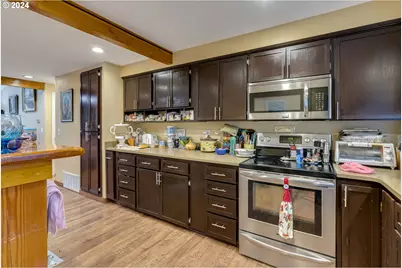 11990 SW Corby Dr #16, Portland, OR 97225 - Photo 15