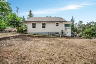 122 Rock St, Silverton, OR 97381 - Photo 17