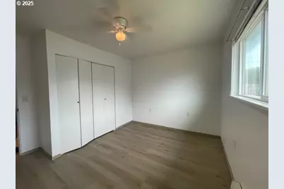 755 735 Bluff Ave, Bandon, OR 97411 - Photo 19