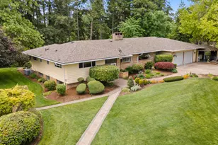 11946 SE Boyer Rd, McMinnville, OR 97128 - Photo 1