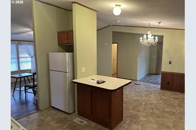 235 Twin Oaks Loop, Winston, OR 97496 - Photo 9