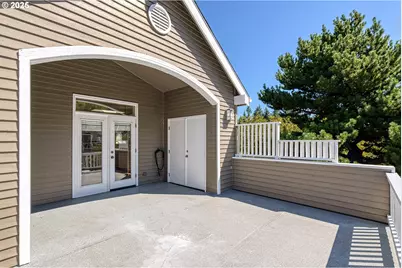 3029 Club House Ct, West Linn, OR 97068 - Photo 17