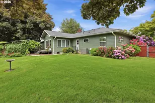 39200 Camp Creek Rd, Springfield, OR 97478 - Photo 35