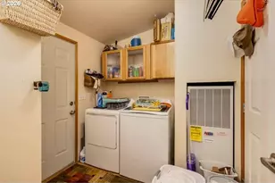 20944 NE Brentwood Ct, Donald, OR 97020 - Photo 13