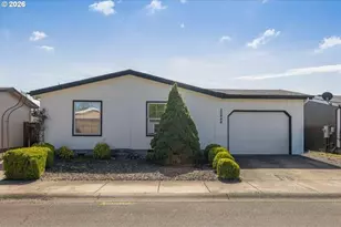 20944 NE Brentwood Ct, Donald, OR 97020 - Photo 3