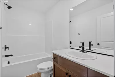 521 Upland Ave, Woodburn, OR 97071 - Photo 23