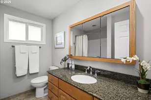 1632 Larkspur Loop, Eugene, OR 97401 - Photo 25