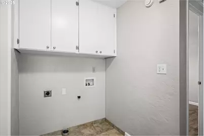 1632 Larkspur Loop, Eugene, OR 97401 - Photo 33