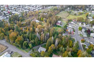 34941 Bachelor Flat Rd, Saint Helens, OR 97051 - Photo 9